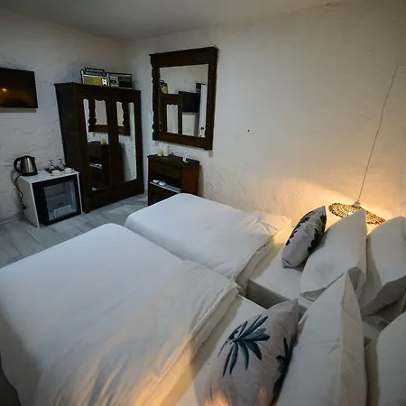 Bedroom (adults Only)