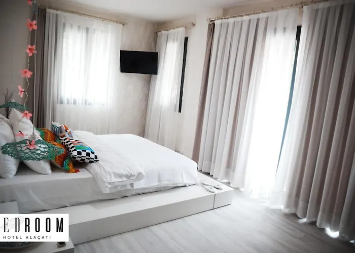 Отель Bedroom (adults Only) *