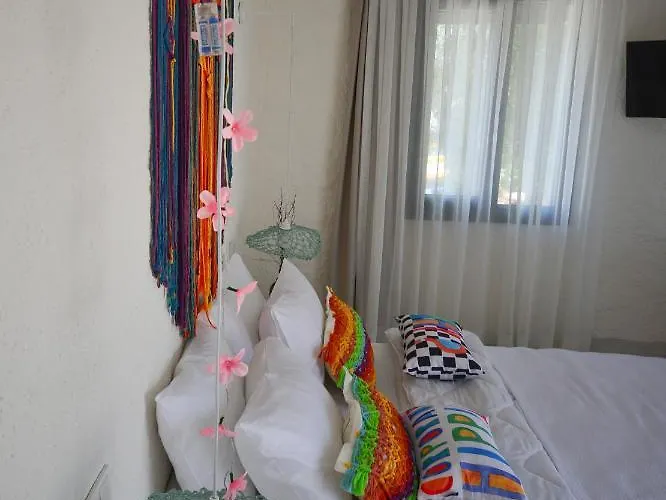 Bedroom (adults Only) *