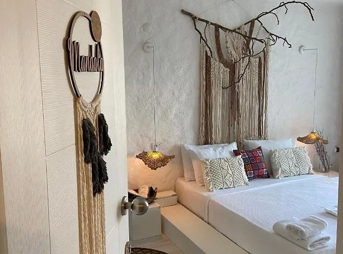 Hotel Bedroom (adults Only) *