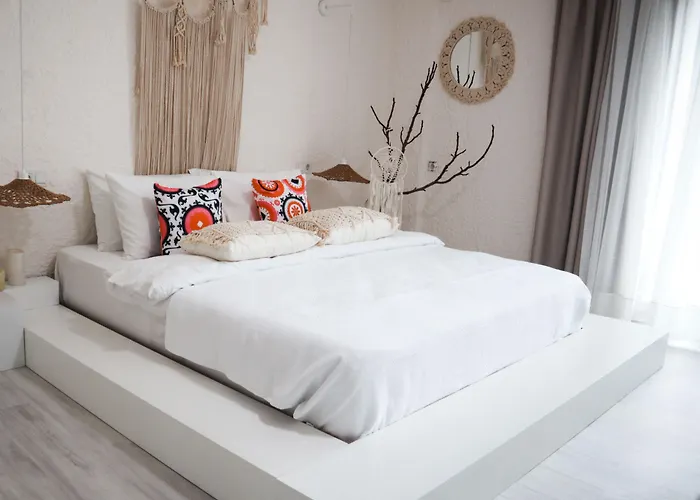 Hotel Bedroom (adults Only) *