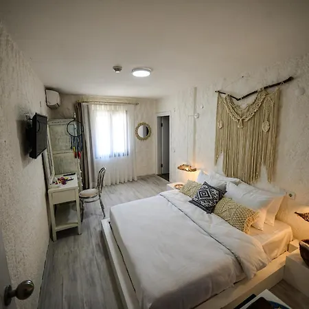 Bedroom *